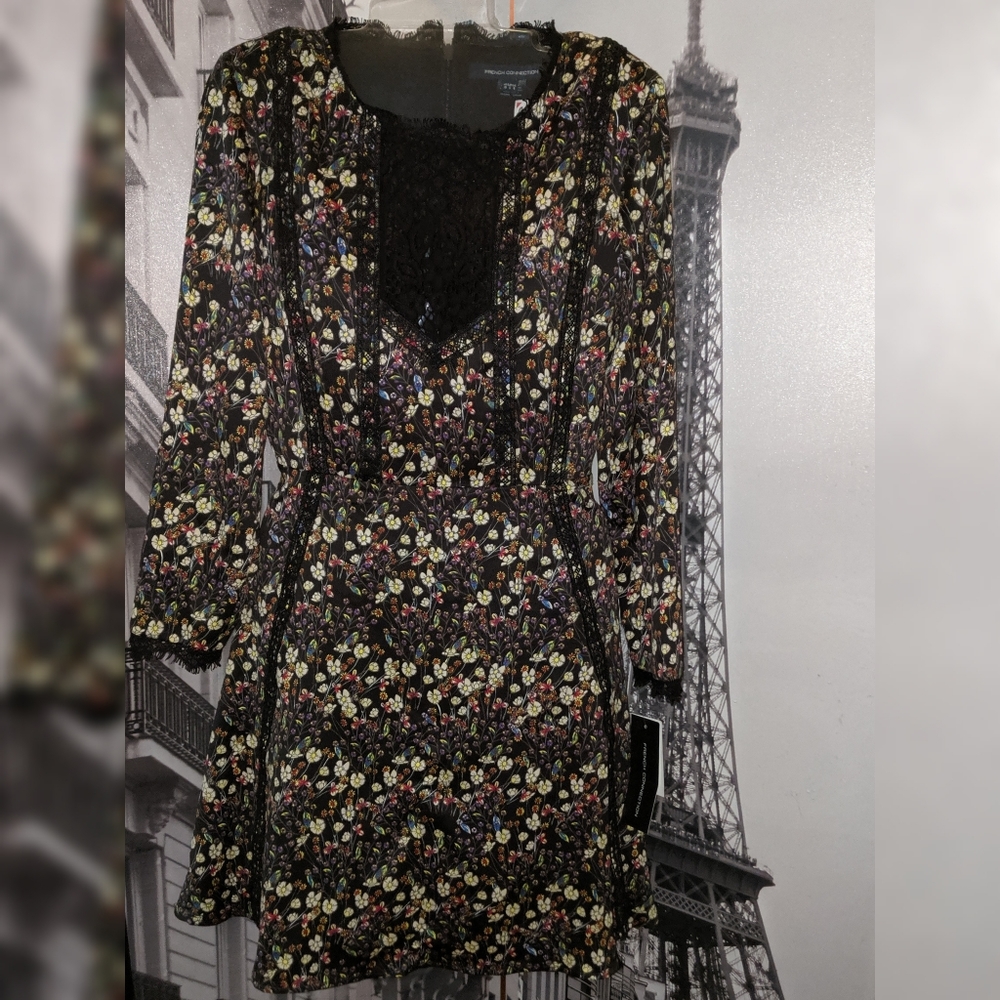 Dress - Picture 3 of 6